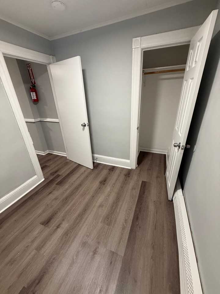 148 Clinton St #2 - Photo 6 of 10