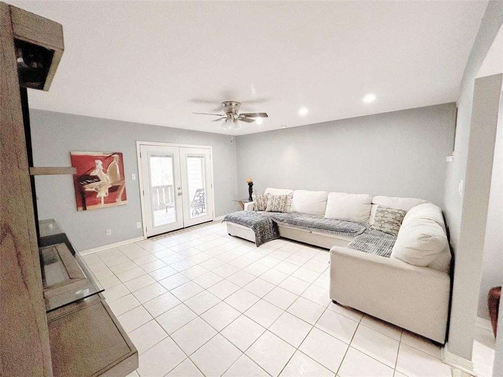 5005 Georgi Ln #204 - Photo 2 of 11