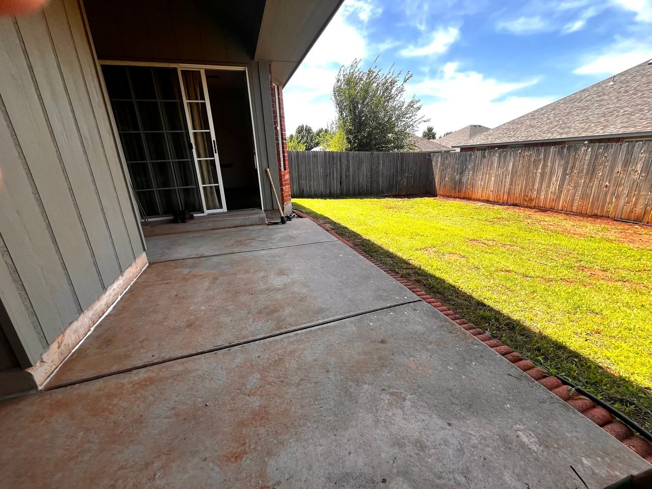 715 E Forest Court Ln - Photo 5 of 30