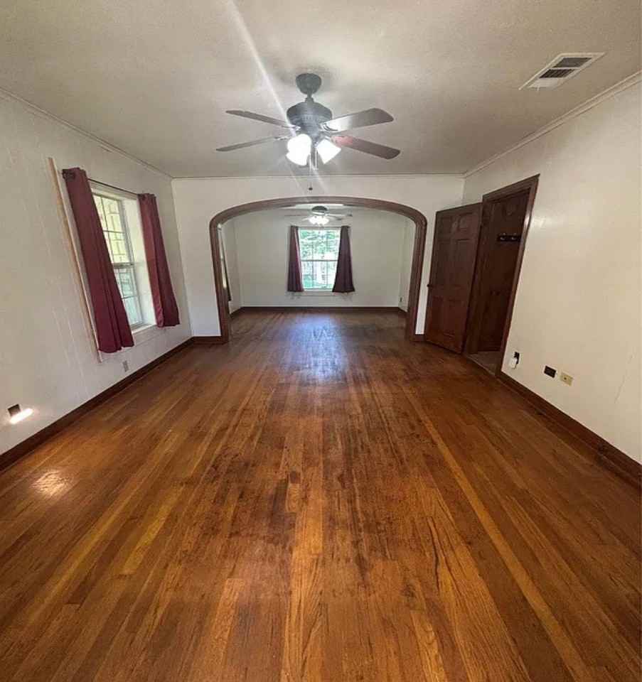 3624 Frazier Ave - Photo 3 of 12