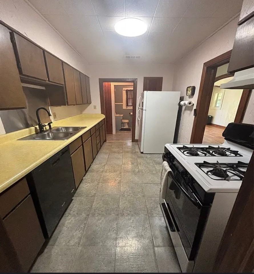 3624 Frazier Ave - Photo 6 of 12