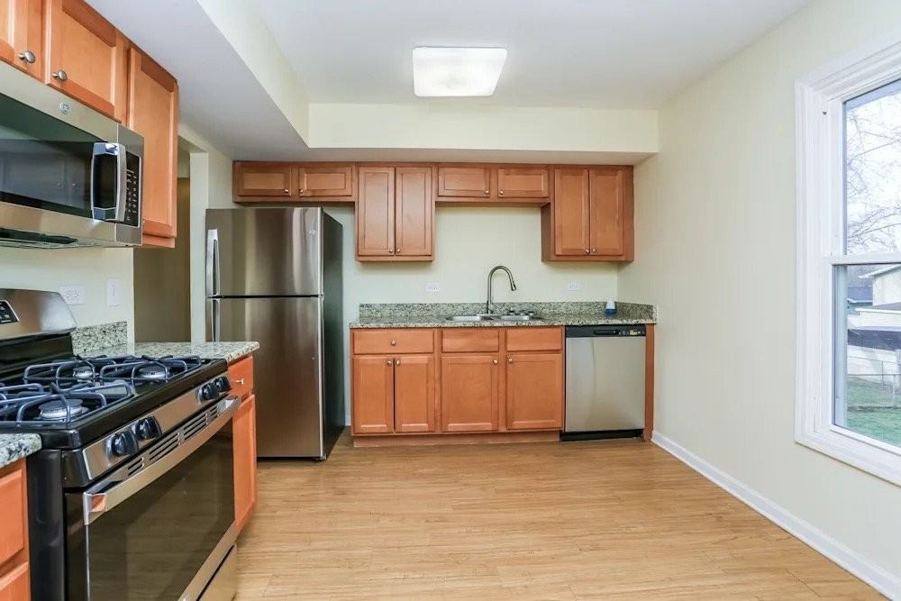 133 Mayfield Dr - Photo 7 of 9