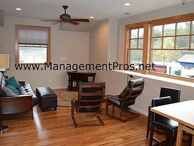 118 Main St #1 - Photo 2 of 6