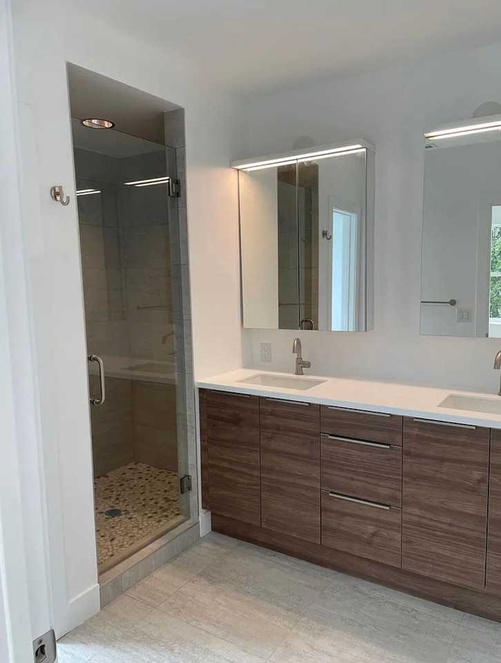 918 13th St - Photo 6 of 15