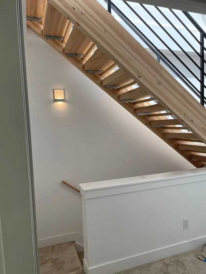 918 13th St - Photo 6 of 26