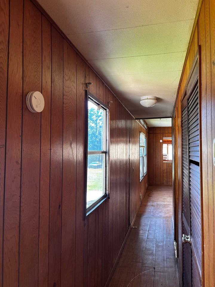 55 Rosehill Dr - Photo 2 of 12