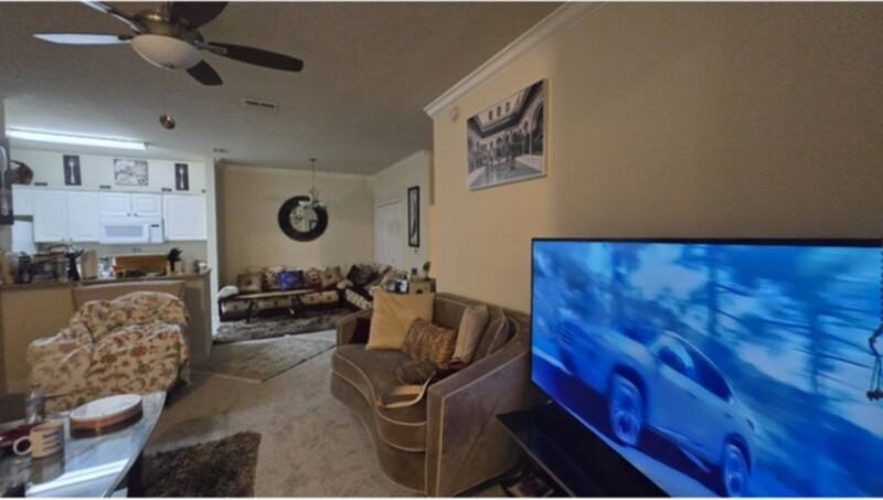 405 Southern Pecan Cir #107 - Photo 3 of 9