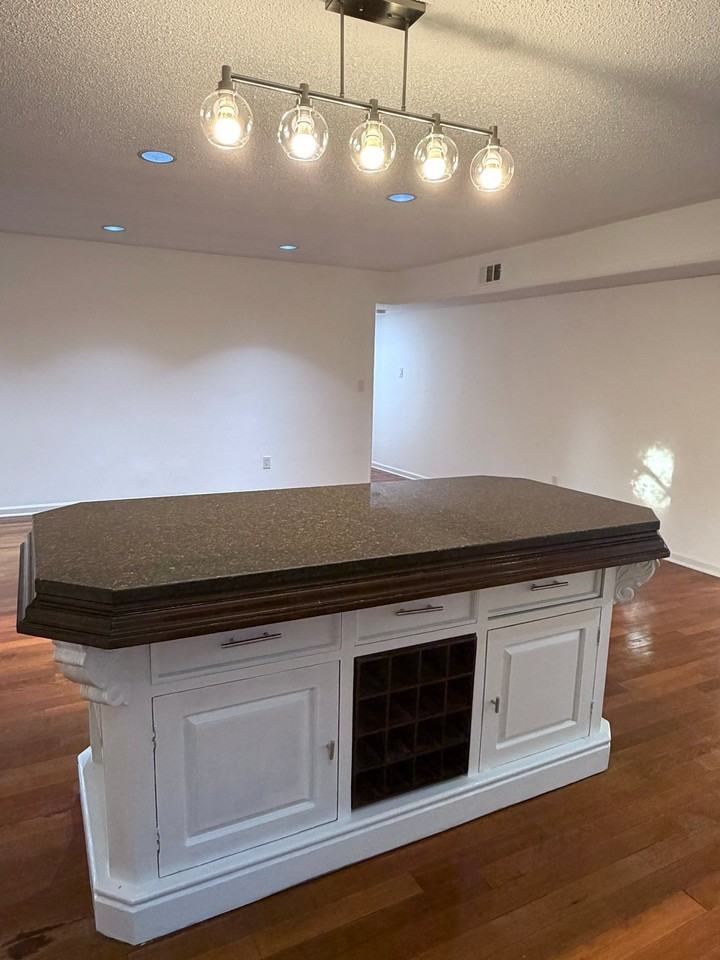 703 Meadow Woods Ln - Photo 5 of 16