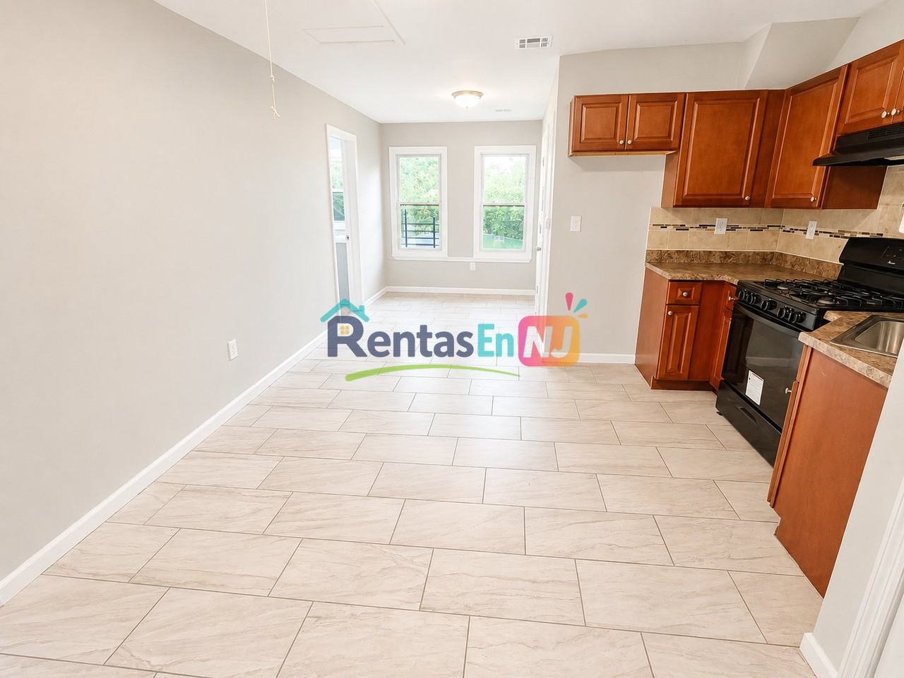 179 Myrtle Ave #3 - Photo 4 of 5