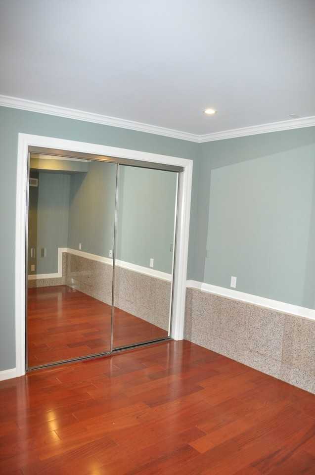 54 Sycamore St - Photo 2 of 8