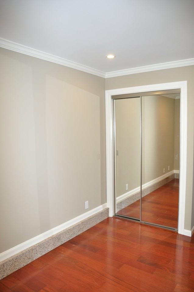 54 Sycamore St - Photo 5 of 8