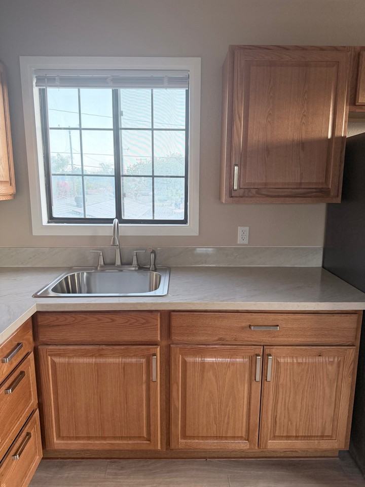 9340 Wampler St - Photo 5 of 17