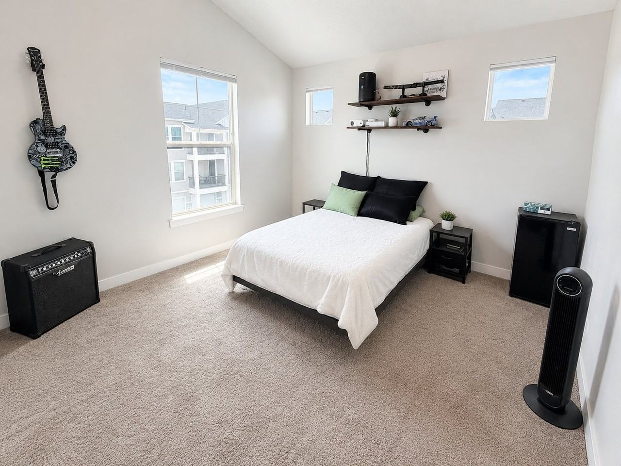1806 W Newcastle Ln #B304 - Photo 3 of 10