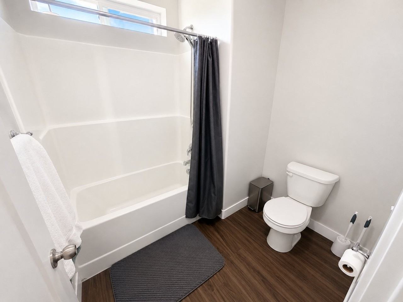 1806 W Newcastle Ln #B304 - Photo 5 of 10