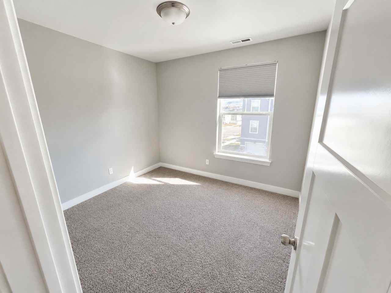 1806 W Newcastle Ln #B304 - Photo 6 of 10