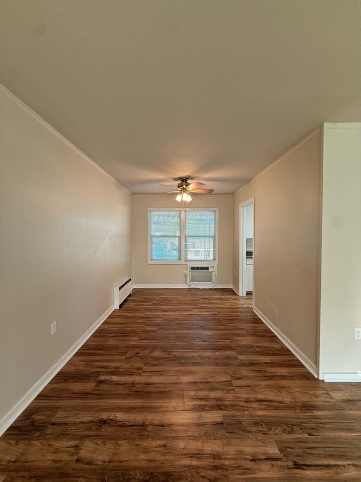 1518 Mahan Ave - Photo 6 of 30
