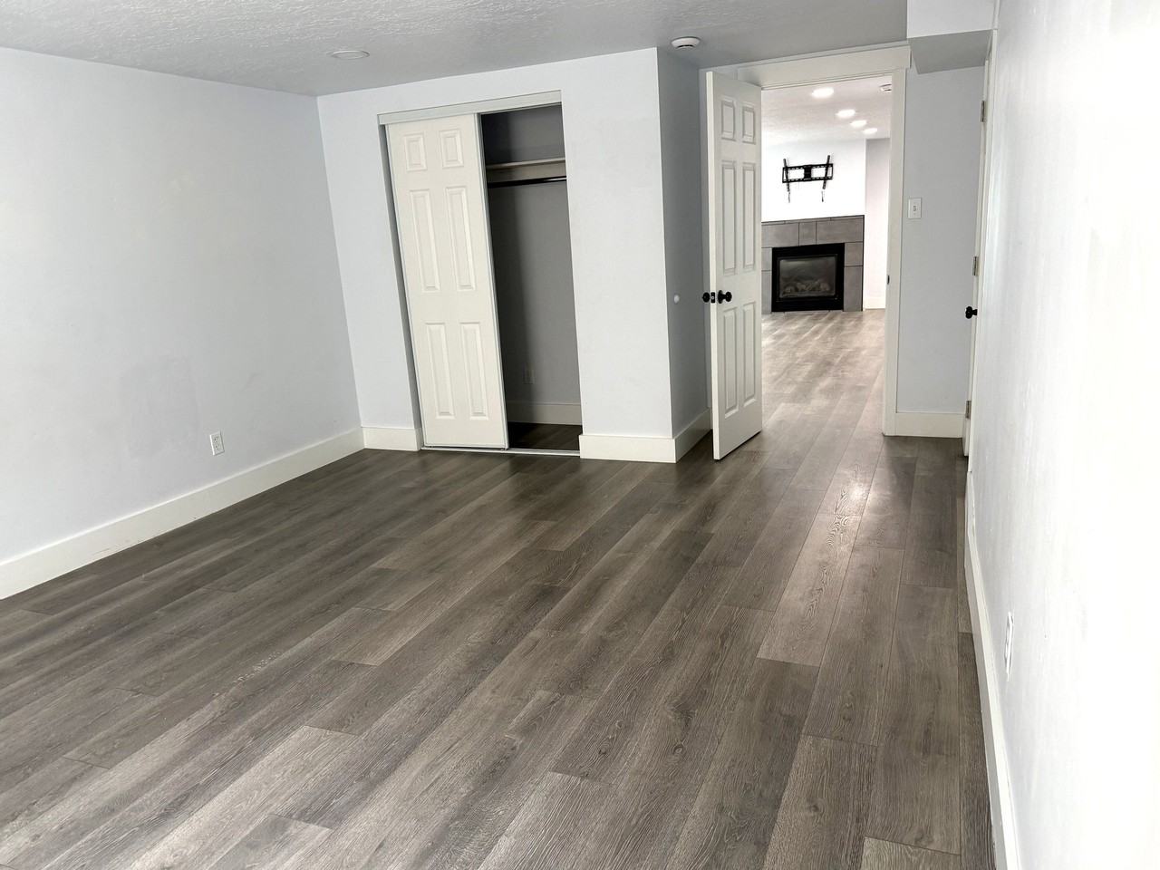 3881 W Ridgeview Way #BS - Photo 3 of 6