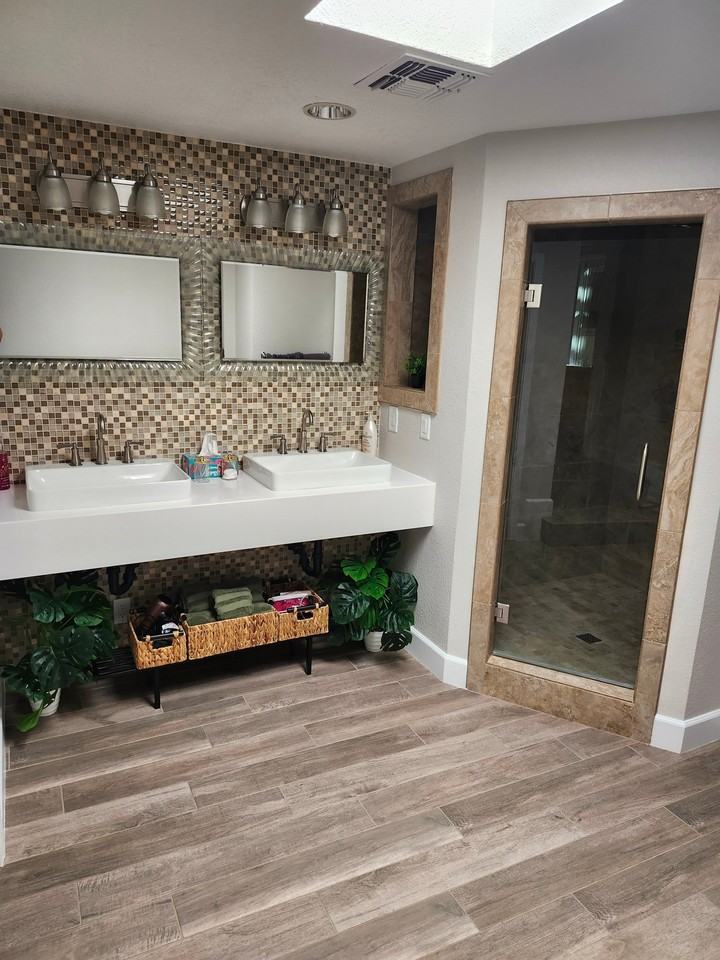 3177 Bel Air Dr - Photo 7 of 20