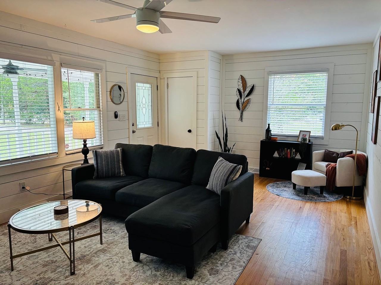 719 Bonham Ave - Photo 3 of 14
