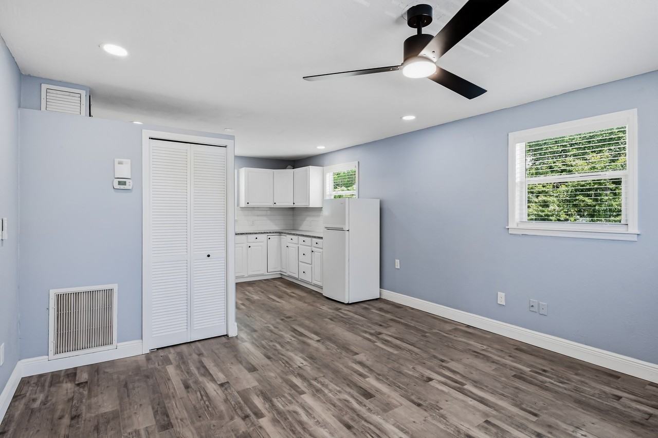 7181 49th Ave N #2 - Photo 4 of 20