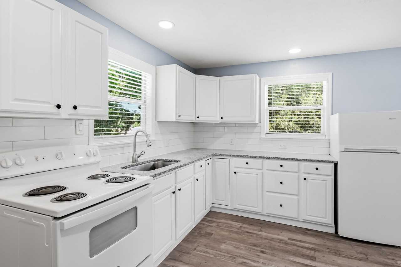 7181 49th Ave N #2 - Photo 5 of 20