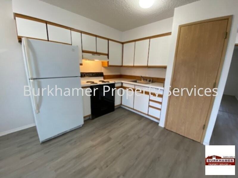 408 N 14th St #1 - Photo 6 of 12