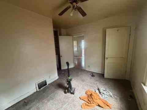 1615 S Arago St - Photo 4 of 19