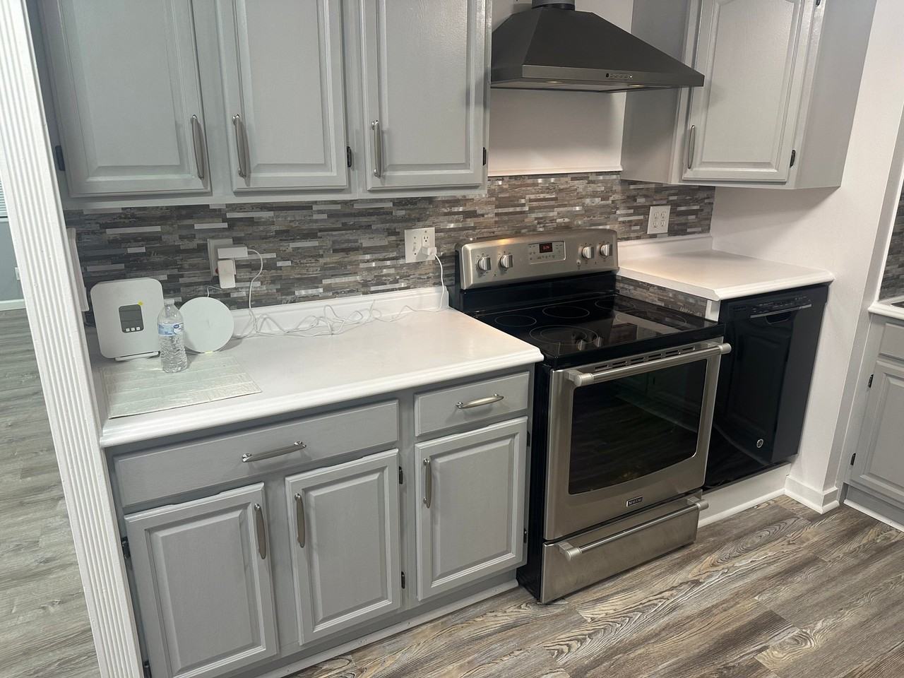 137 Saint Dorothy Dr - Photo 5 of 18