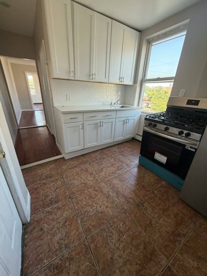 171 Delaware Ave #11 - Photo 2 of 8
