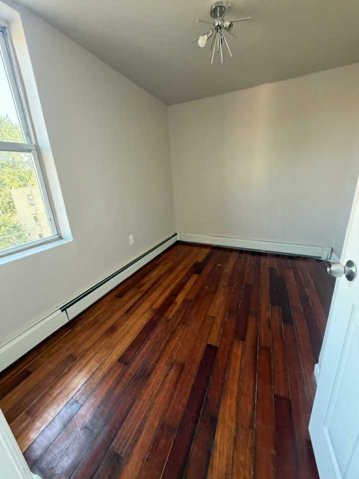 171 Delaware Ave #11 - Photo 6 of 8