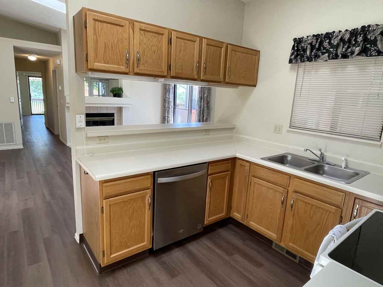 2538 Patriot Hts #2538 - Photo 5 of 15