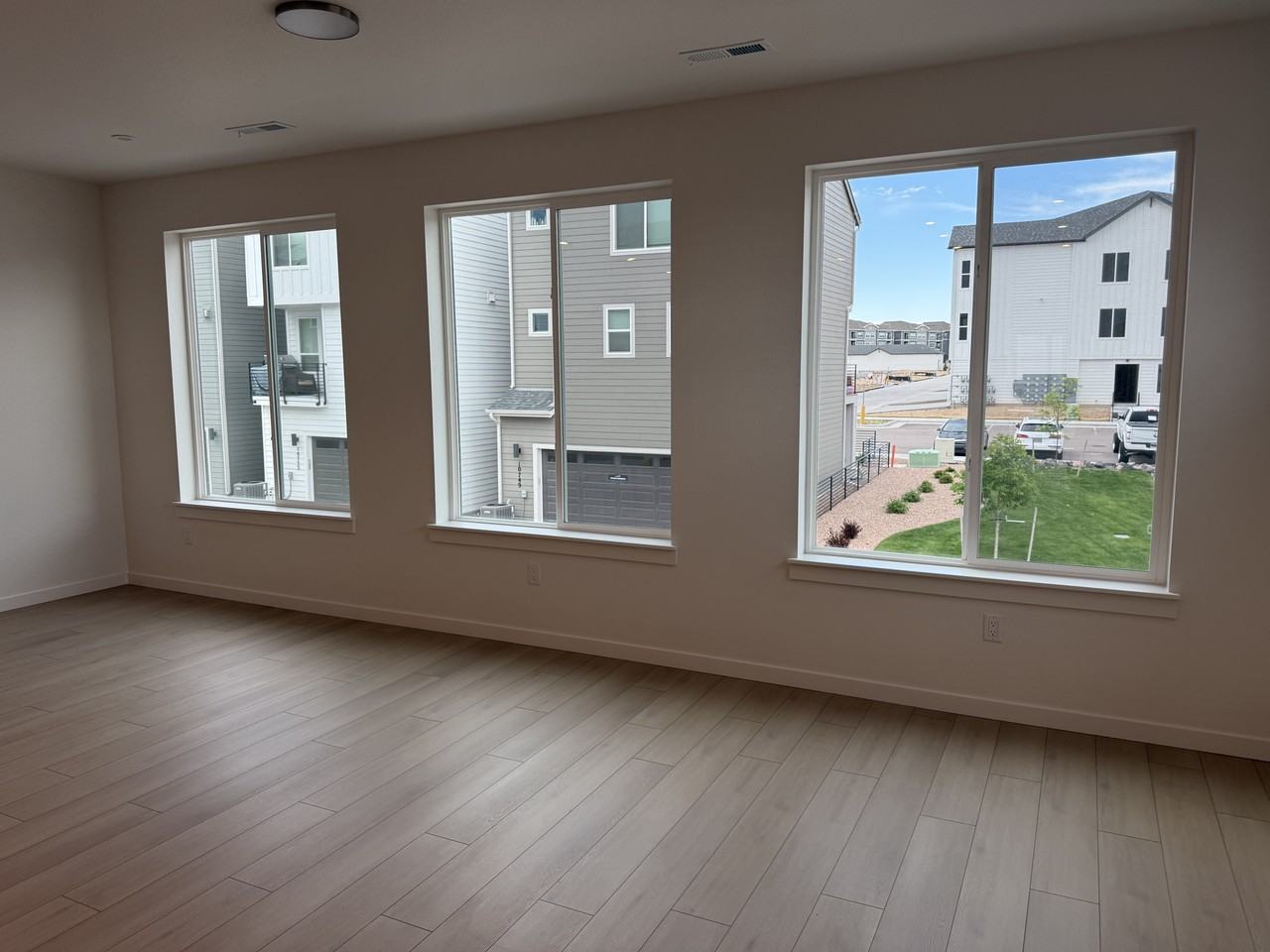 10748 Lewanee Pt #NA - Photo 7 of 10