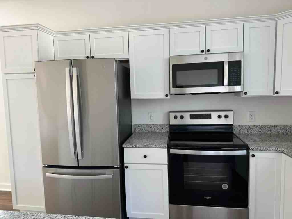2635 S Allen Dr #NA - Photo 6 of 13
