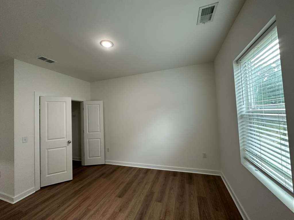 2635 S Allen Dr #NA - Photo 7 of 13