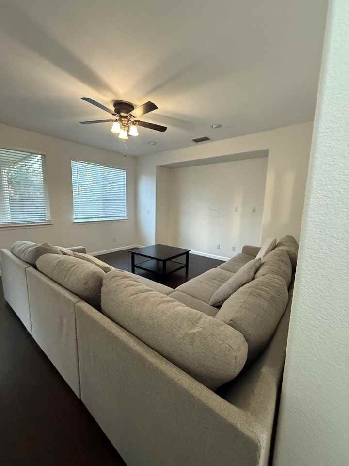 1661 Columbus Rd #NA - Photo 3 of 21