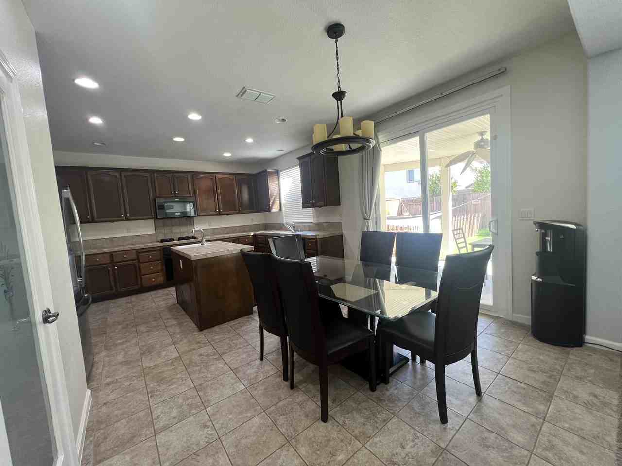 1661 Columbus Rd #NA - Photo 4 of 21