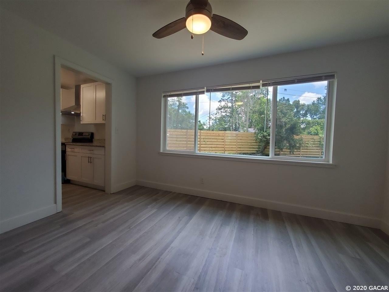 1115 Ne 5th Pl #NA - Photo 7 of 19