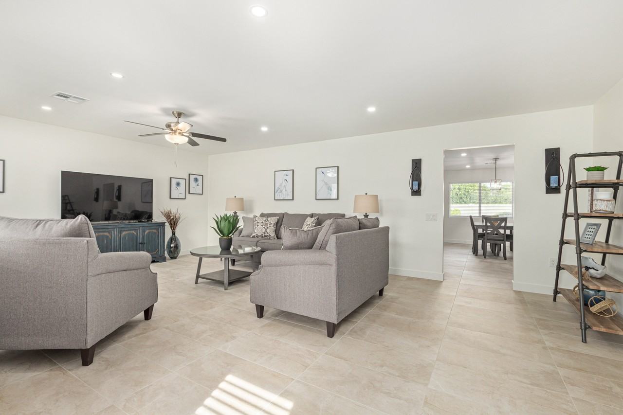 9830 W Evergreen Dr #NA - Photo 2 of 13