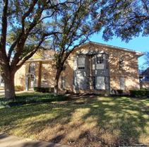 215 W Mistletoe Ave #A - Photo 1 of 1
