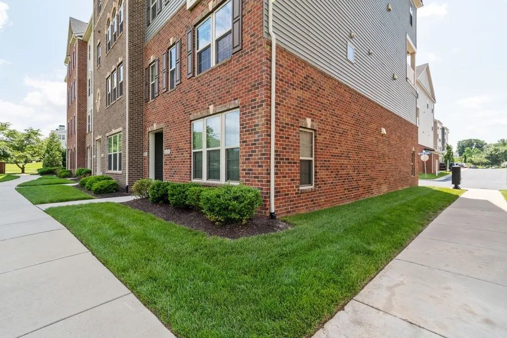 8020 Orchard Grove Rd #8020 - Photo 3 of 24