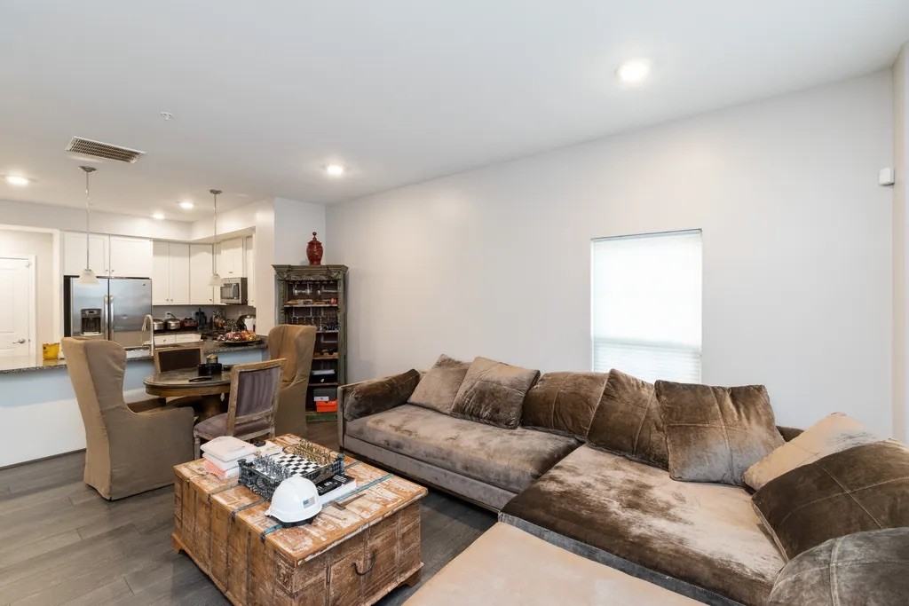8020 Orchard Grove Rd #8020 - Photo 4 of 24
