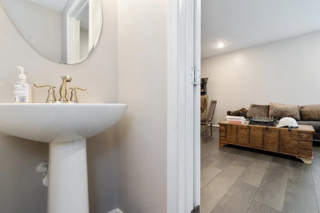 8020 Orchard Grove Rd #8020 - Photo 7 of 24