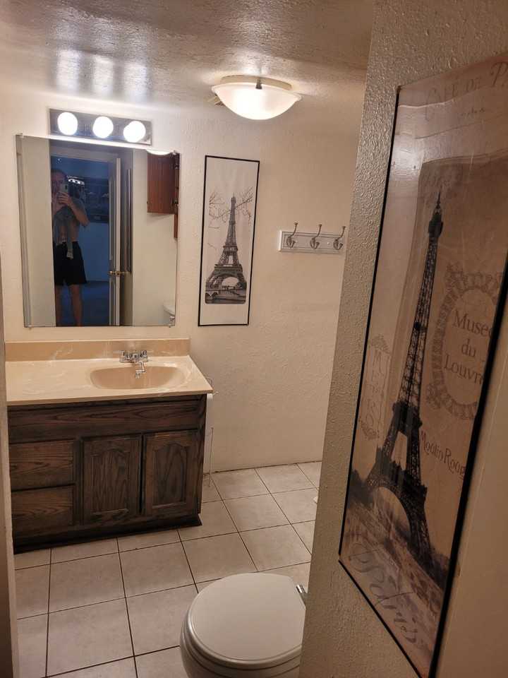 1227 Oak Grove Dr #1 - Photo 7 of 20