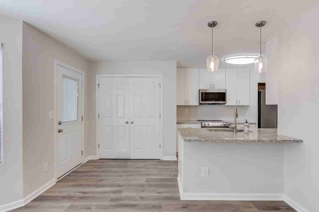 2776 Valley Green Dr - Photo 7 of 20