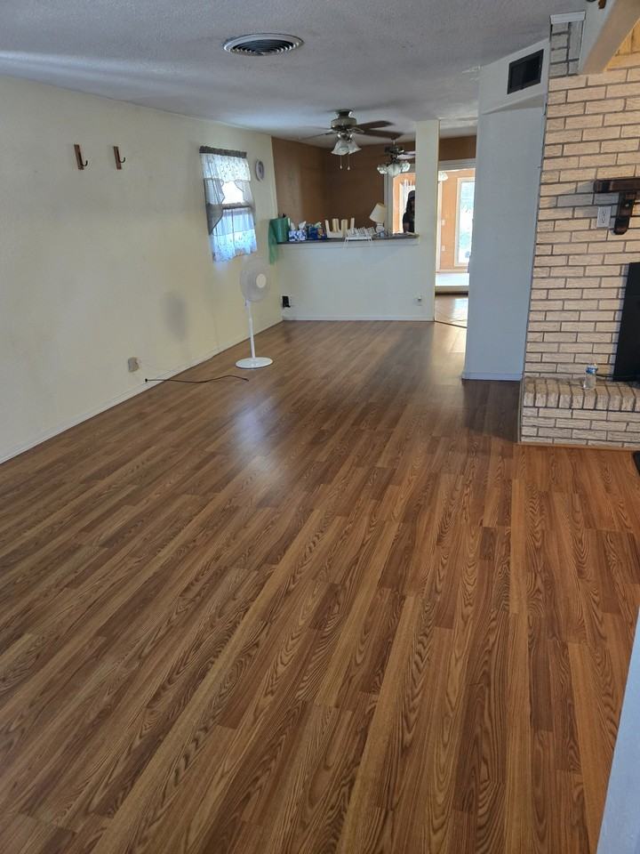 2591 Begonia St #NA - Photo 2 of 22