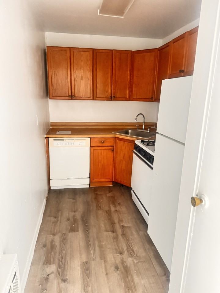 139-81 35th Avenue #6D - Photo 7 of 14