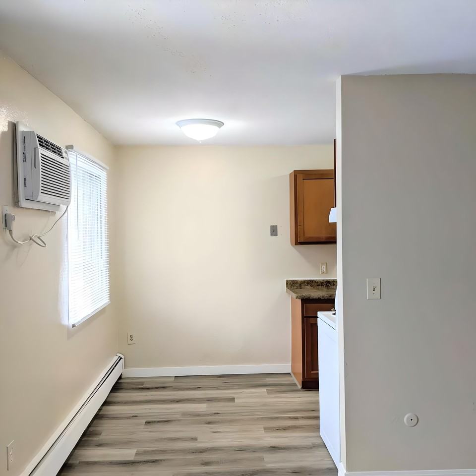 1858 Magnolia Ave E #1858-304 - Photo 5 of 22