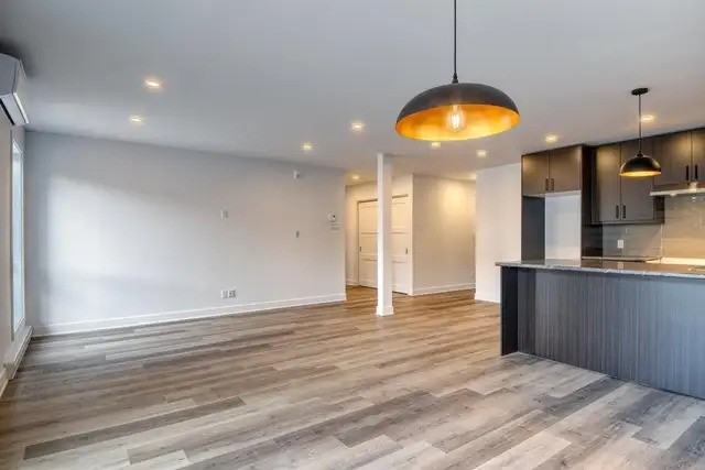 69 Avenue Laurendeau - Photo 2 of 10