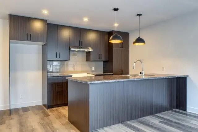 69 Avenue Laurendeau - Photo 3 of 10