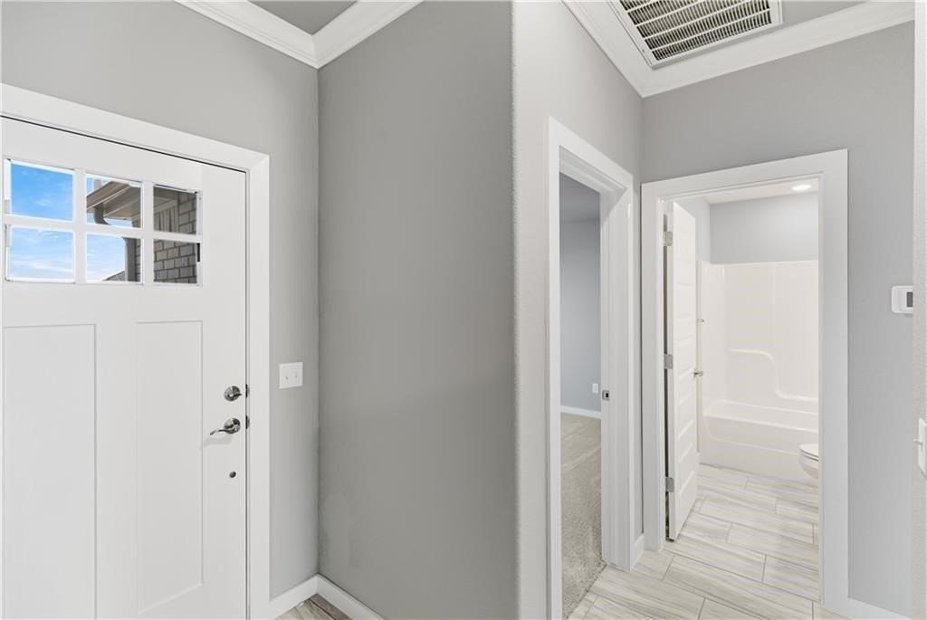 410 Peach Ave - Photo 2 of 34